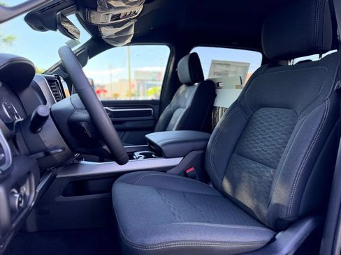 New 2026 RAM 1500 Big Horn AWD/4WD image 9