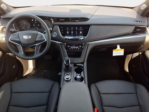 New 2025 Cadillac XT5 Premium Luxury w/ Technology Package image 9