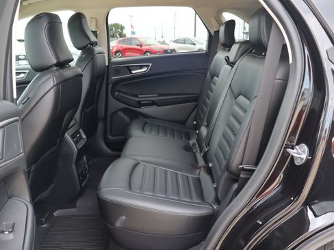 Used 2024 Ford Edge SEL w/ Convenience Package AWD/4WD image 10