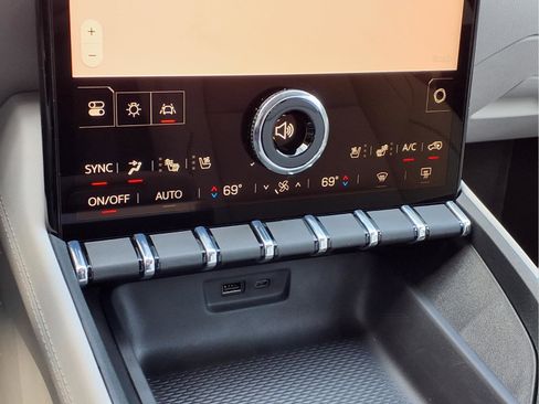 New 2026 GMC Terrain Denali AWD/4WD image 9