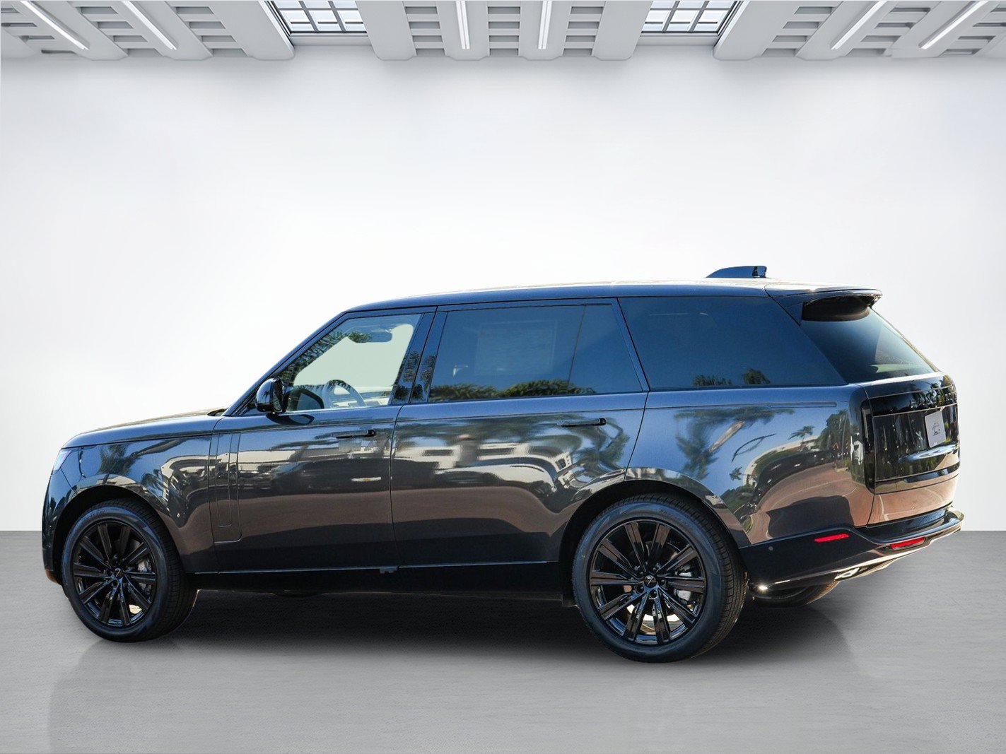 New 2026 Land Rover Range Rover Long Wheelbase SE AWD/4WD image 5