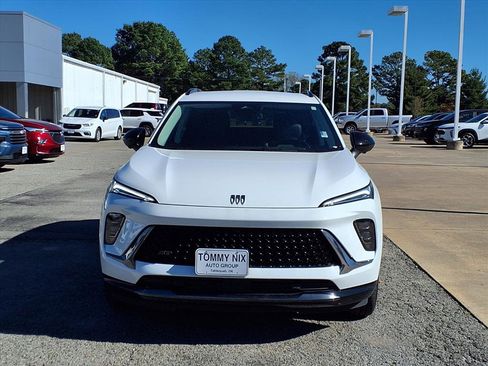 Used 2025 Buick Envision Sport Touring image 22