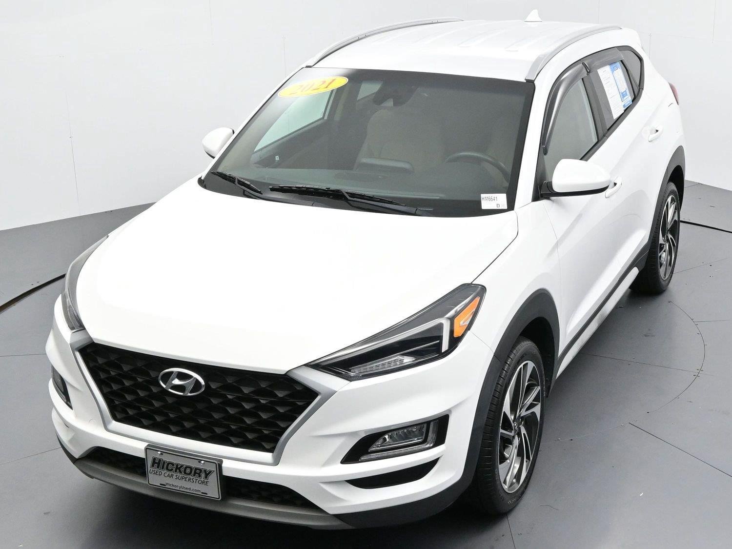 Used 2021 Hyundai Tucson Sport AWD/4WD image 40