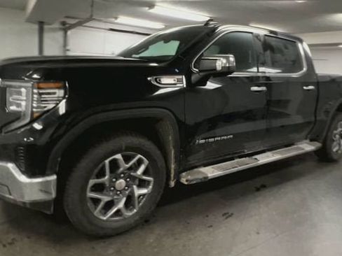 New 2026 GMC Sierra 1500 SLT w/ SLT Premium Plus Package AWD/4WD image 4