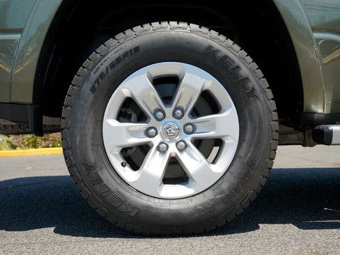 Used 2021 RAM 1500 Laramie AWD/4WD image 18
