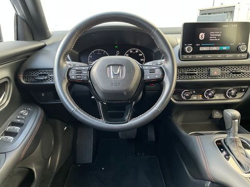 Used 2025 Honda HR-V Sport image 14