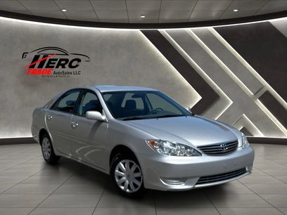 Used 2005 Toyota Camry LE