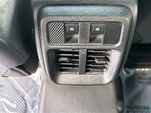 Used 2025 Ford Bronco Big Bend image 19