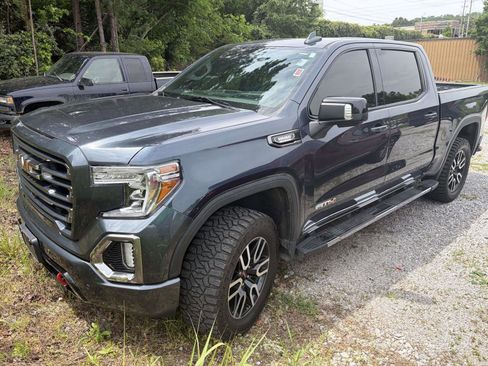 Used 2021 GMC Sierra 1500 AT4 w/ AT4 Premium Package AWD/4WD image 3