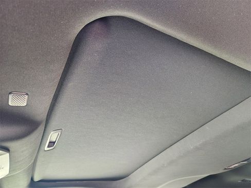 Used 2021 Toyota Highlander XSE image 24