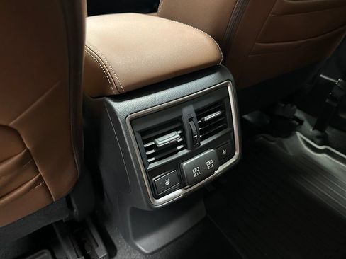 Used 2019 Subaru Forester Touring AWD/4WD image 52