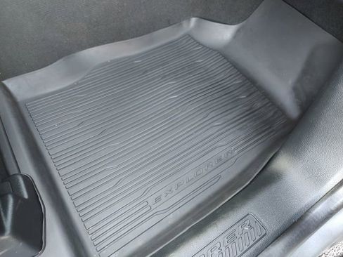 Certified 2023 Ford Explorer XLT w/ Equipment Group 202A image 32