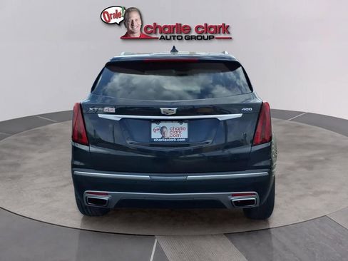 Used 2020 Cadillac XT5 Premium Luxury FWD image 4