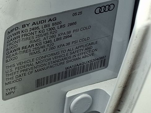 Certified 2025 Audi Q5 Premium w/ Premium Plus AWD/4WD image 27