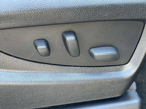 Used 2016 Chevrolet Tahoe LS w/ All-Season Package image 21