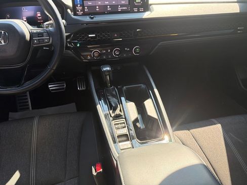 Used 2023 Honda Accord Sport image 16