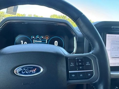 Used 2022 Ford F150 Lariat w/ Equipment Group 502A High RWD image 19