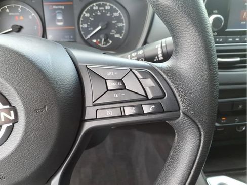 Used 2023 Nissan Altima 2.5 S FWD image 17