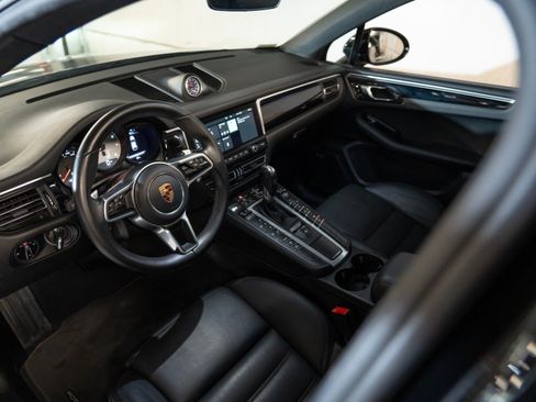 Used 2020 Porsche Macan S AWD/4WD image 4