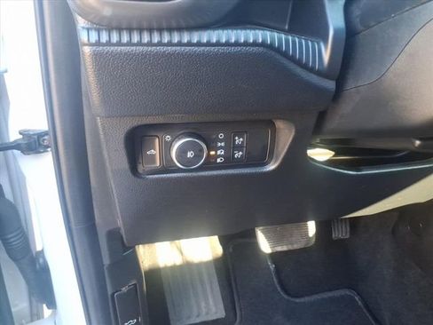 Used 2024 Ford Ranger XLT image 16