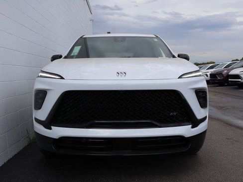 New 2026 Buick Enclave Sport Touring w/ Power Package image 2