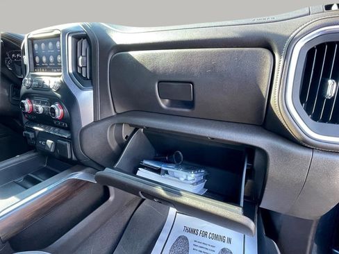 Used 2020 GMC Sierra 1500 SLT w/ SLT Premium Package image 17