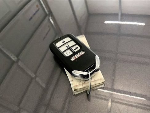 Used 2021 Honda Civic Sport image 9