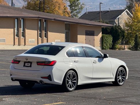 Used 2019 BMW 330i xDrive Sedan w/ Convenience Package image 5