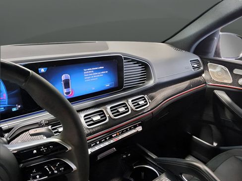 Used 2024 Mercedes-Benz GLE 53 AMG 4MATIC Coupe w/ Driver Assistance Package image 18