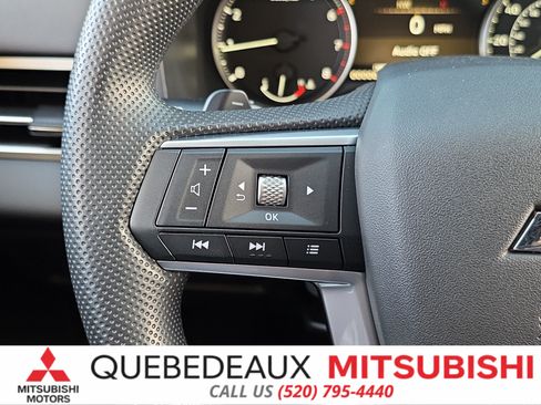 New 2026 Mitsubishi Outlander ES FWD image 17
