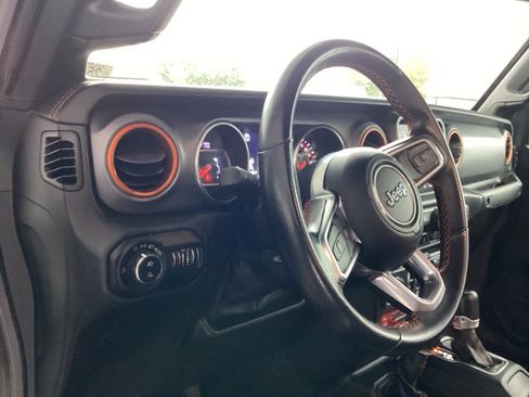 Used 2021 Jeep Gladiator Mojave image 11