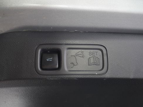 Used 2023 Ford Expedition Max XLT AWD/4WD image 23