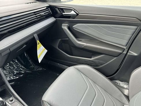 New 2026 Volkswagen Jetta SEL image 25