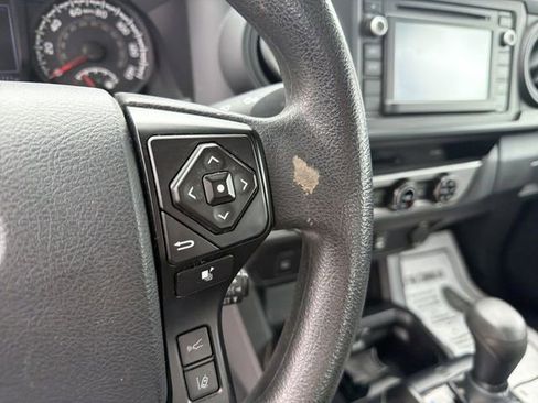Used 2018 Toyota Tacoma SR w/ SR Convenience Package AWD/4WD image 22