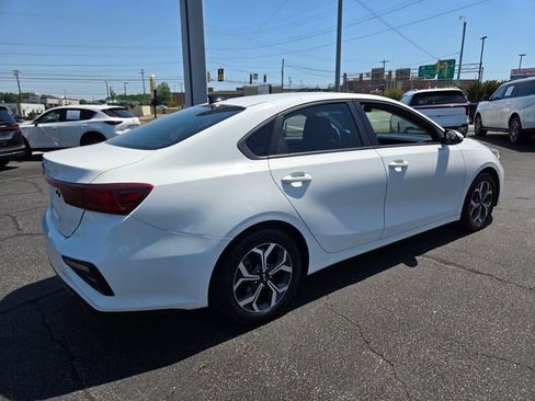 Used 2021 Kia Forte LXS FWD image 7