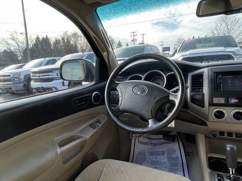 Used 2010 Toyota Tacoma SR5 ACCESS CAB image 23