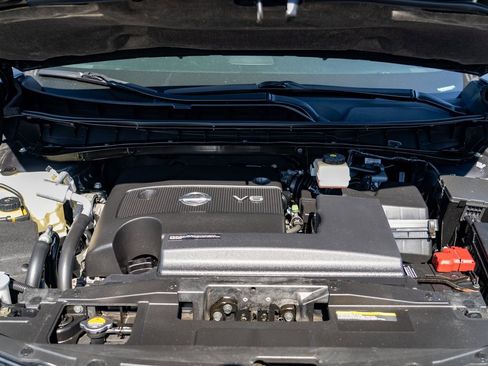 Used 2018 Nissan Murano SV image 26