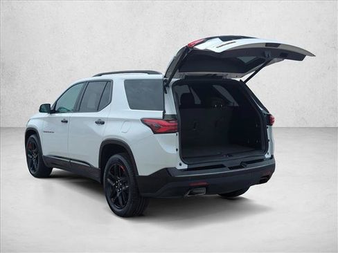 Used 2023 Chevrolet Traverse Premier w/ Redline Edition AWD/4WD image 8