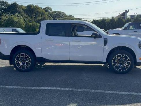 New 2025 Ford Maverick Lariat w/ 4K Tow Package image 4