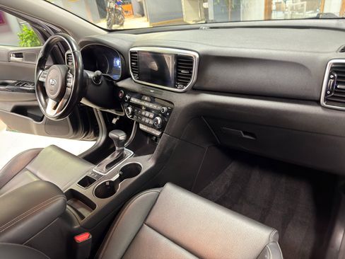 Used 2020 Kia Sportage EX image 23