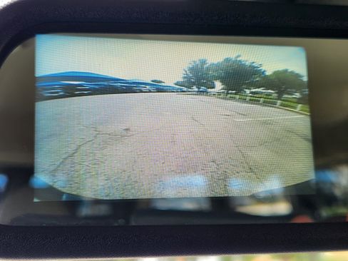 Used 2024 Chevrolet Express 3500 LT w/ LT Preferred Equipment Group RWD image 7