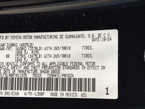 Used 2024 Toyota Tacoma 4x4 Double Cab Hybrid image 27