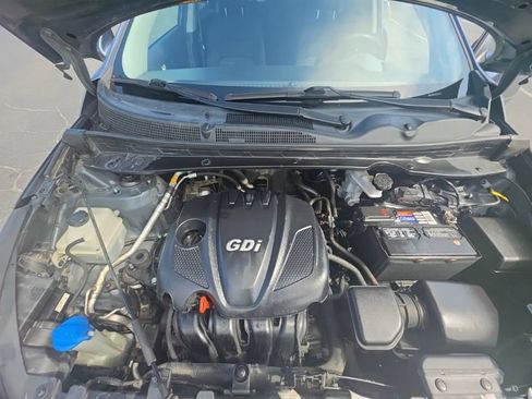Used 2016 Kia Sportage LX AWD/4WD image 10