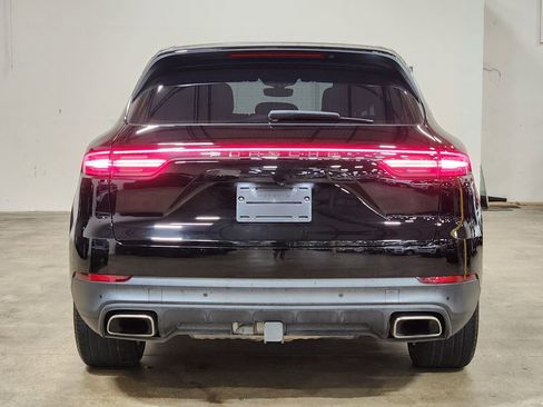 Used 2019 Porsche Cayenne image 10