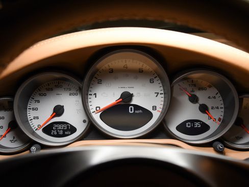 Used 2010 Porsche 911 Targa 4S image 20