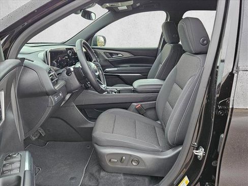 New 2026 Chevrolet Traverse LT image 15