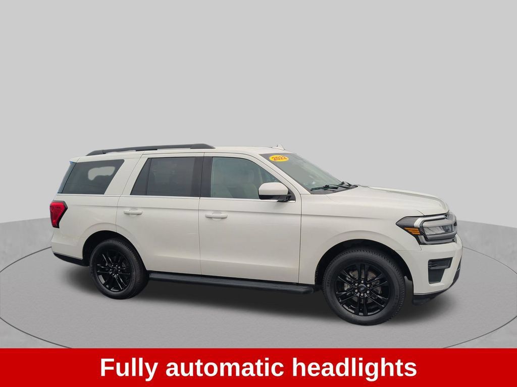 Used 2022 Ford Expedition XLT AWD/4WD image 15
