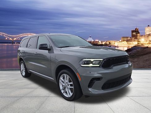 Used 2025 Dodge Durango GT AWD/4WD image 4