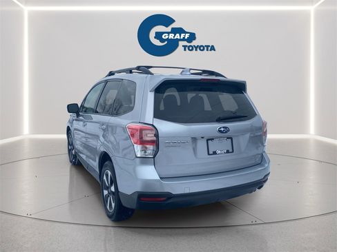 Used 2018 Subaru Forester 2.5i Premium image 13