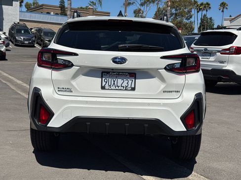Certified 2025 Subaru Crosstrek 2.5i Limited w/ Crosstrek Mirror Package AWD/4WD image 8